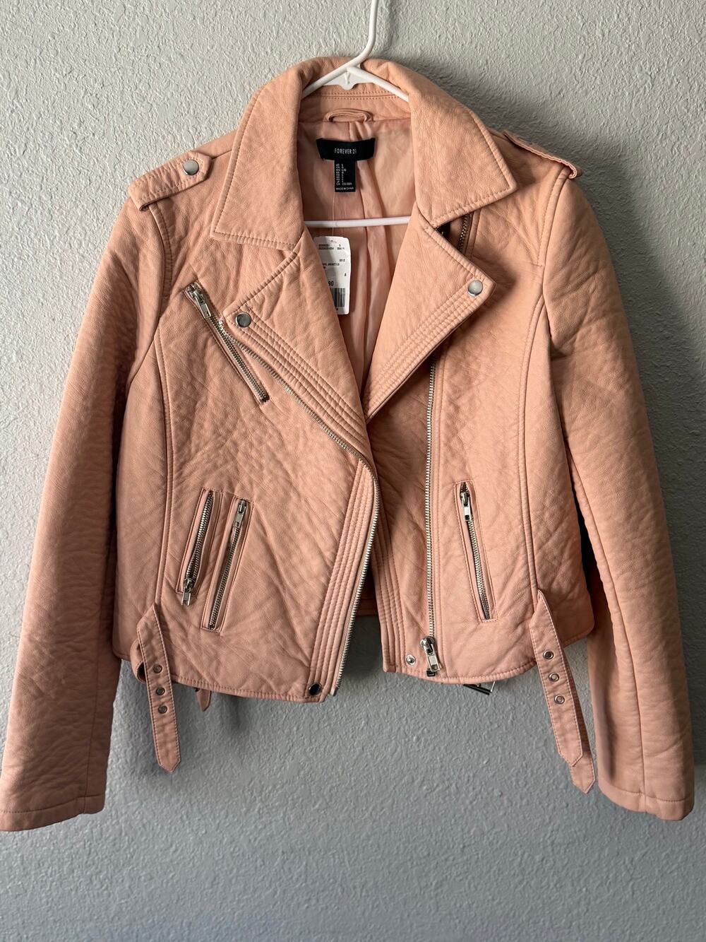 New Forever 21 Women’s Size L Blush Pink Quilted Moto jacket